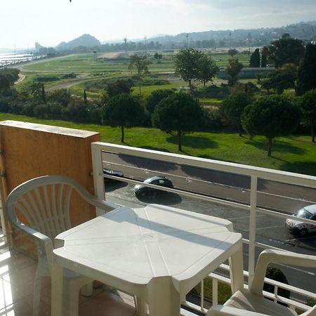Residence Meublee Studiotel Cagnes-sur-Mer Exterior photo